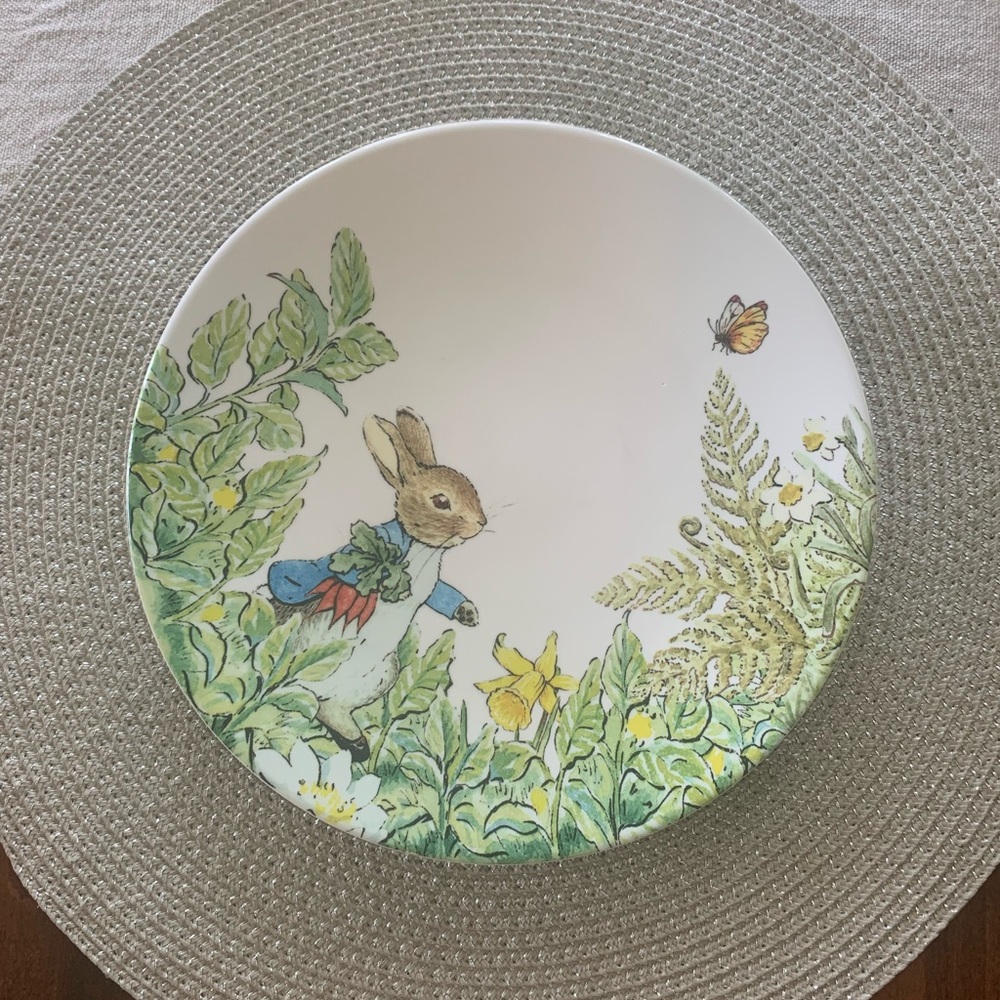 Pottery Barn Peter Rabbit Melamine Plates- set of 4
